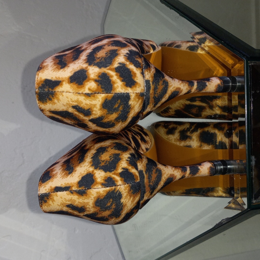 Sizes 10 Custom Shoes leopard print heels - Picture 3 of 5